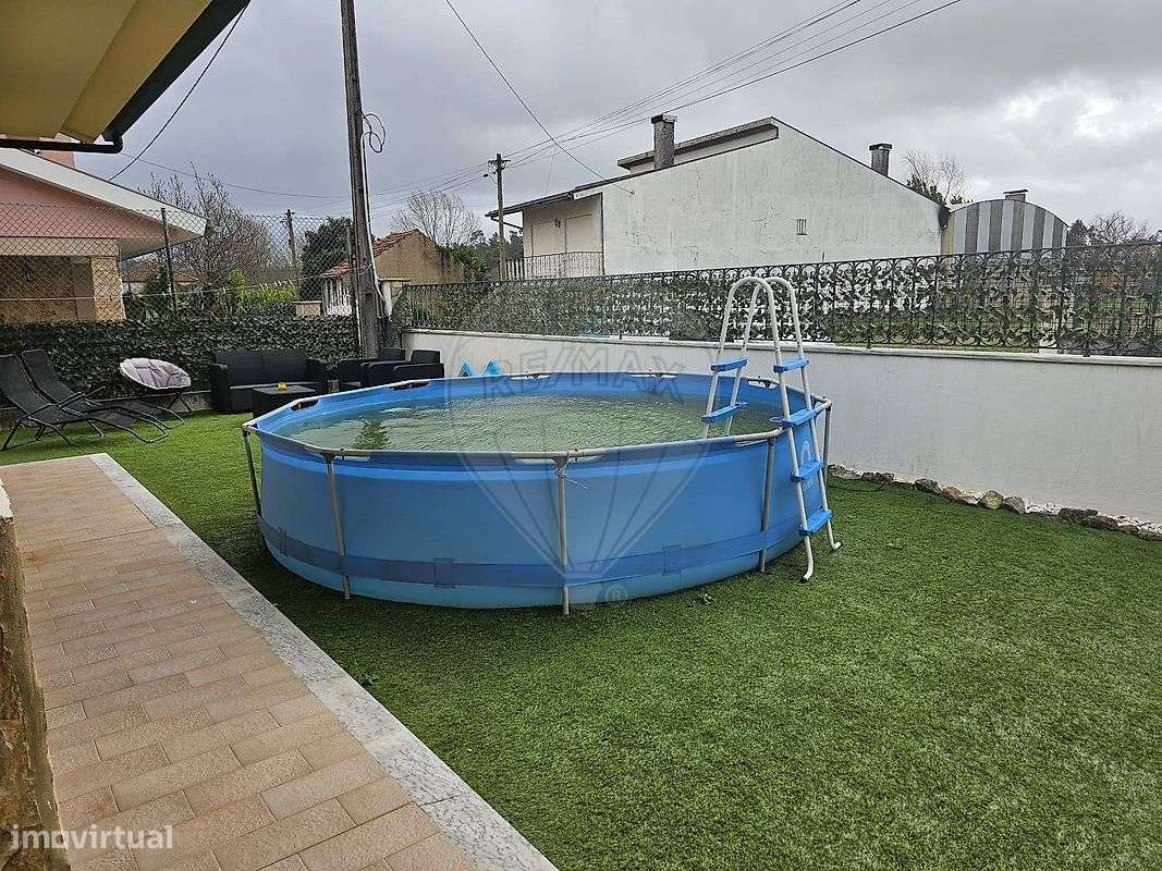 Moradia T4 para venda-20