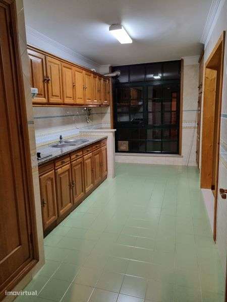 Em Aveiro . Disponivel para alugar, Apartamento T2 em Azurva, Aveiro - Grande imagem: 5/12