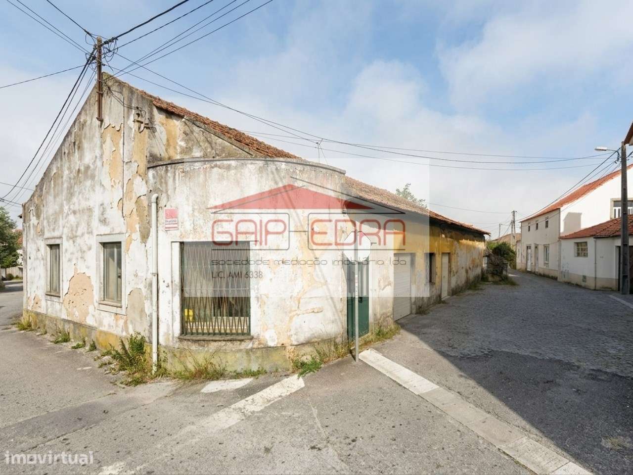 Moradia térrea com terreno 140 000 € em Esmoriz para restauro-14
