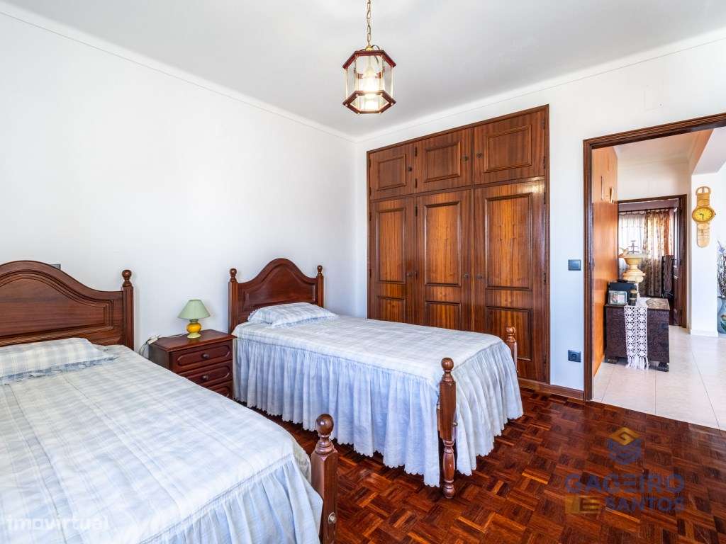 Apartamento T2 com piscina e vista baía | São Martinho do Porto-20