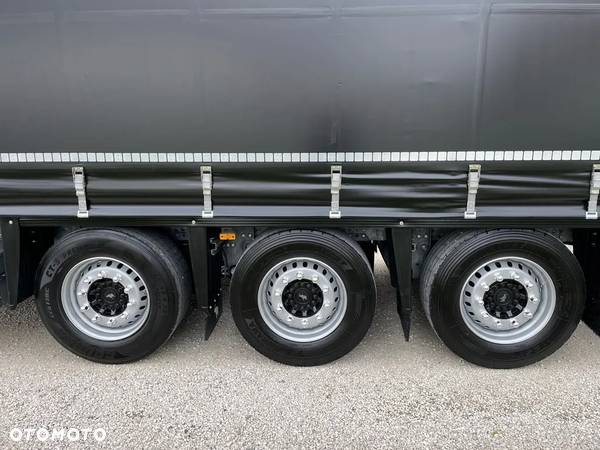 Schmitz Cargobull *2021**POD.DACH**STANDARD-VARIOS** 2021 - 21