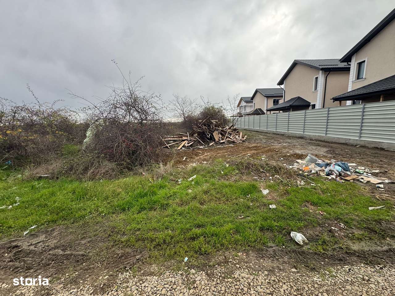 Teren Bragadiru intravilan / 700mp - 85euro mp / case noi in zona - Imagine principală: 3/4