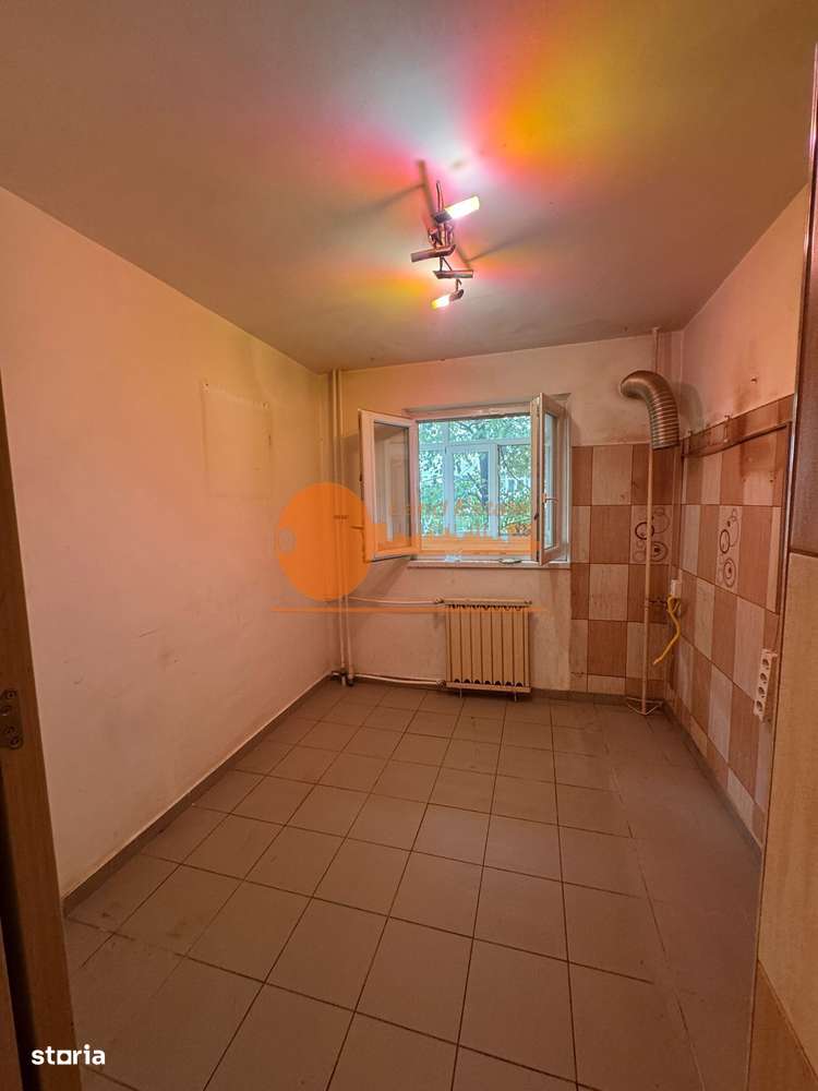 3 camere Crangasi-Zboina Neagra( Geam baie )-8
