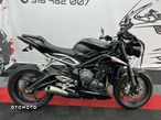 Triumph Street Triple - 1