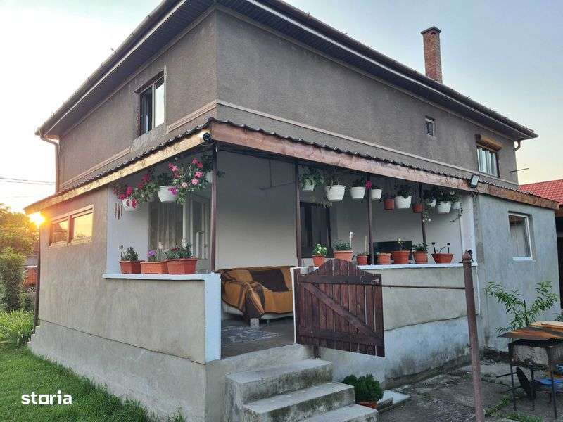 Casa cu Etaj(Vila)Teren intravilan 3100mp,La 300m de Hanul Domnesc - Imagine principală: 4/8