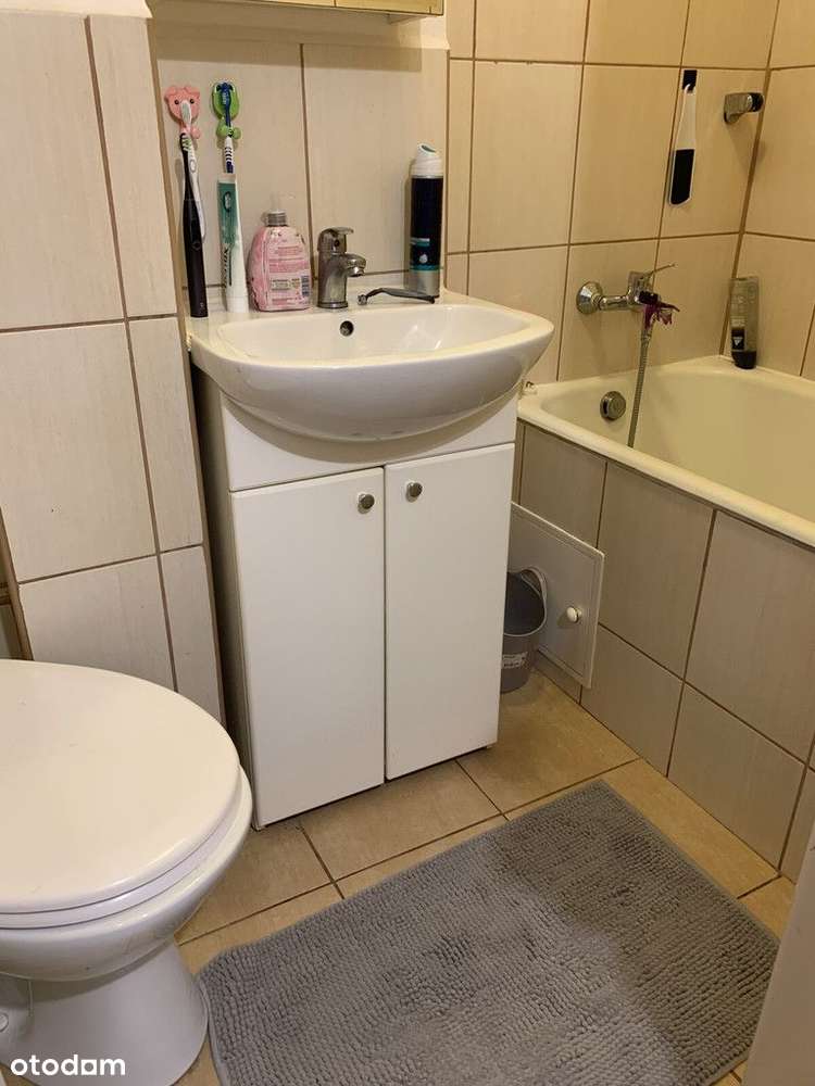 Kawalerka ścisłe centrum ul. Chmielna-13