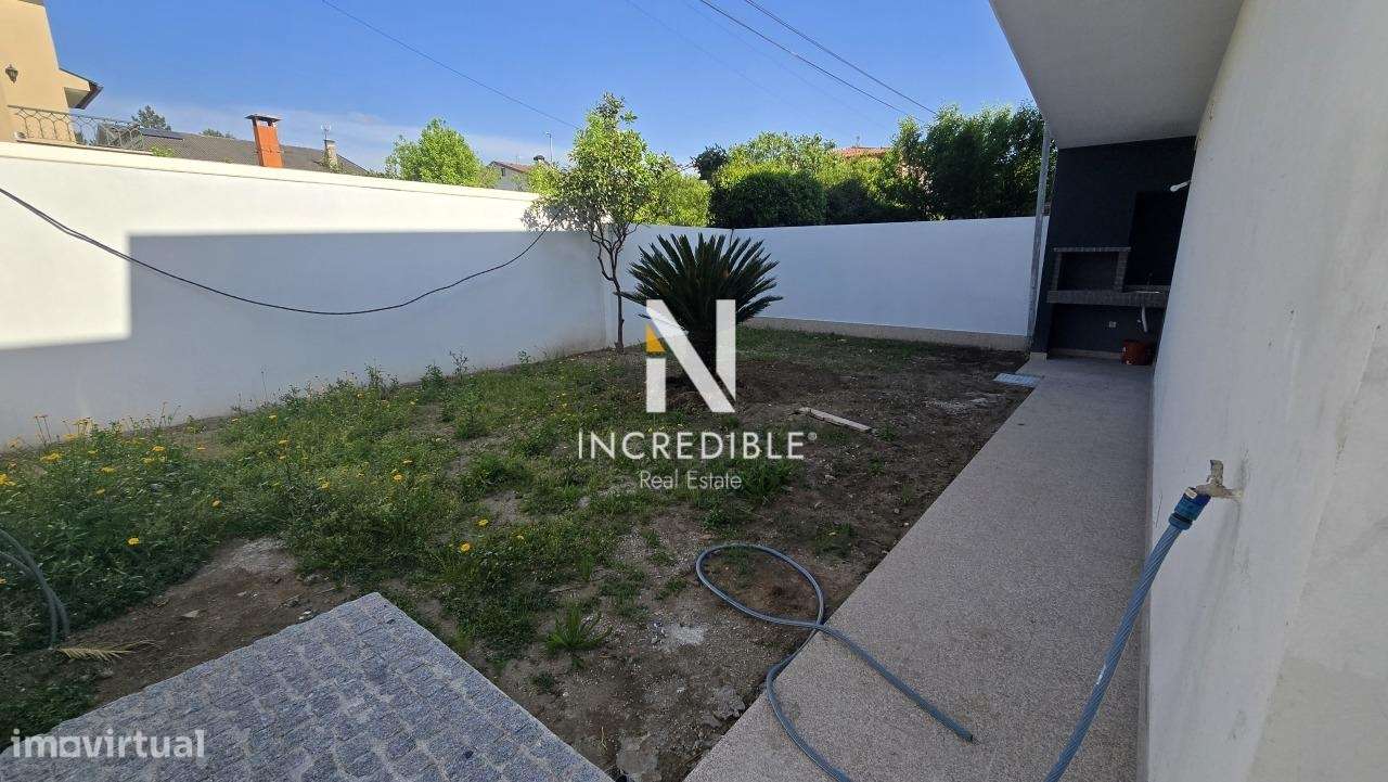 Moradia Geminada T4 Venda em Palmeira,Braga-3