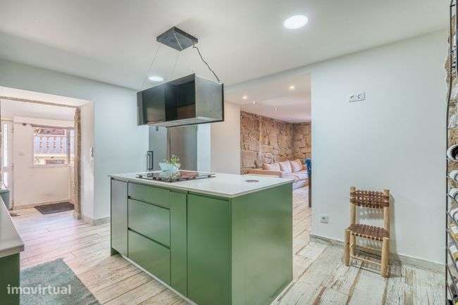 Duas moradias em Celorico de Basto - Grande imagem: 4/27