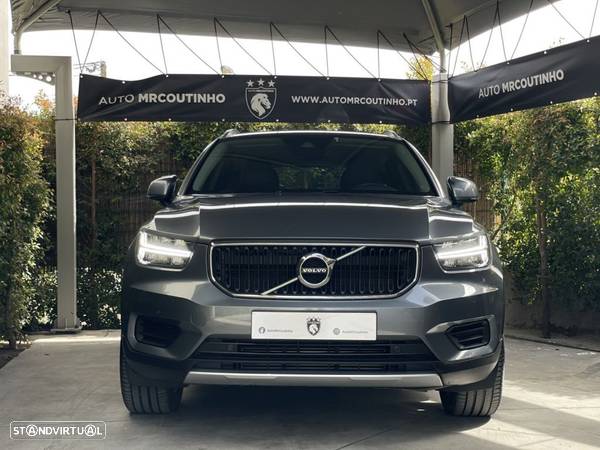 Volvo XC 40 2.0 D3 Momentum - 1