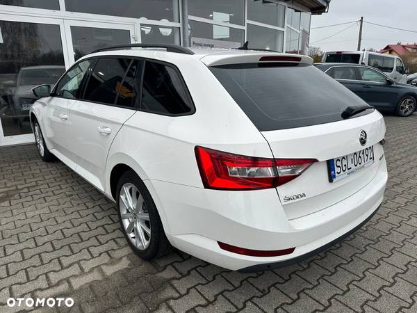 Skoda Superb 1.4 TSI ACT Ambition - 6