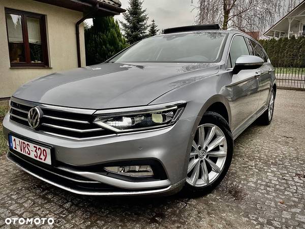 Volkswagen Passat Variant 1.6 TDI SCR DSG Conceptline - 1