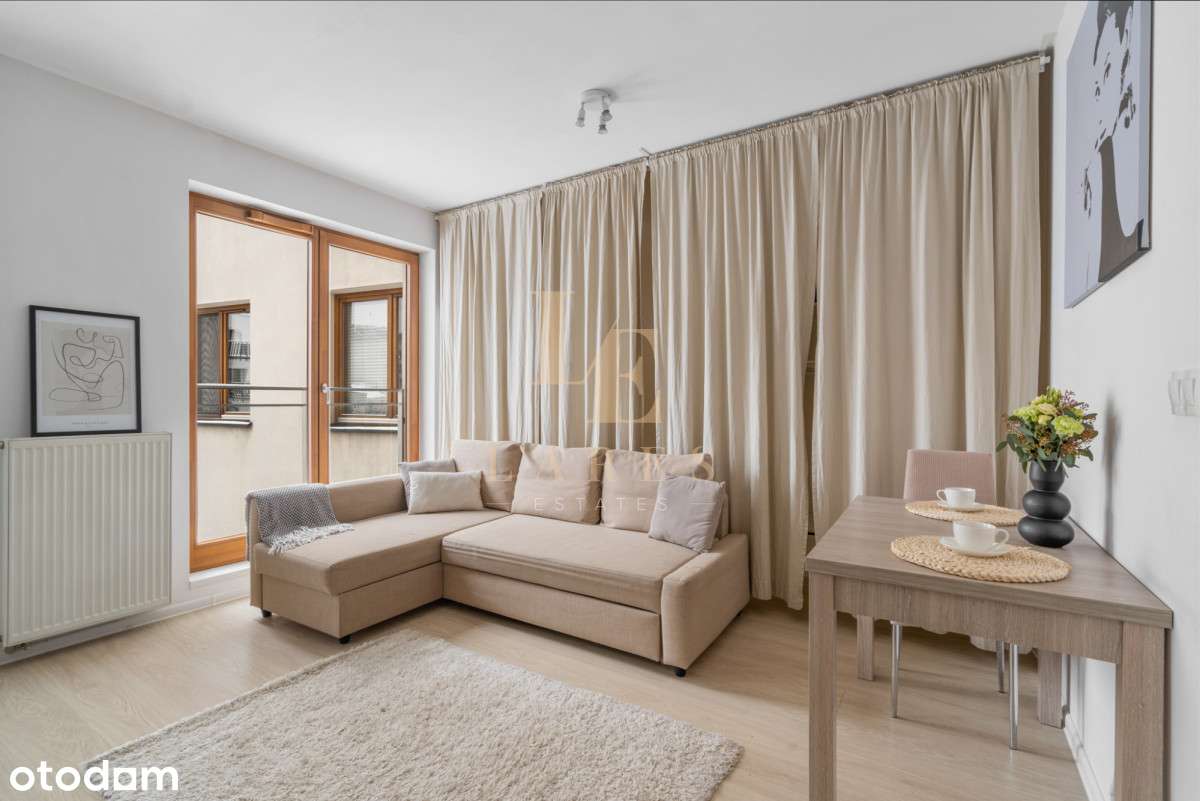 Przestronna Kawalerka z Oddzielną Kuchnią | KW-1