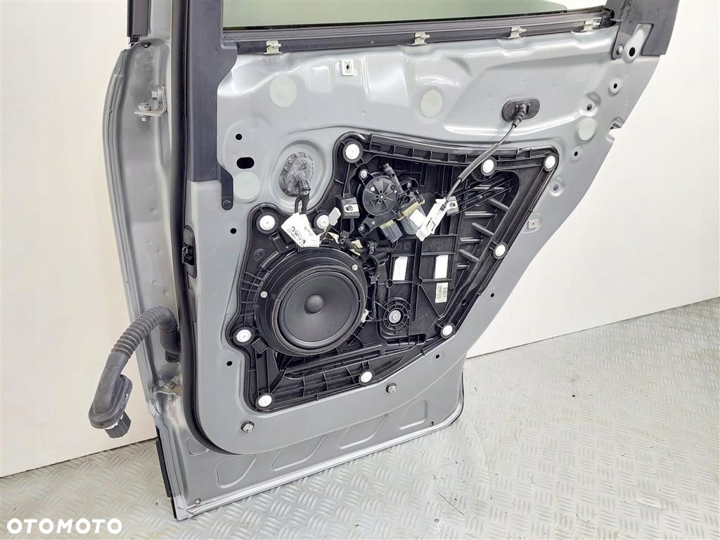 Drzwi tylne prawe tył Ford Kuga III MK3 Solar Silver 2020- - 10