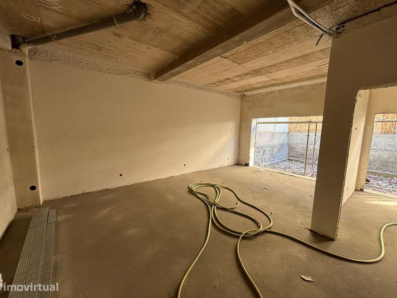 Apartamento novo T2, com 1 suíte!-2