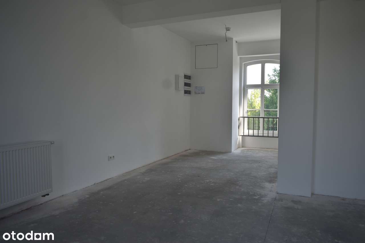 Nowoczesne przestronne lokale na piętrze dworca PKP w Złotnikach Kuj. - Pełny obrazek: 5/7