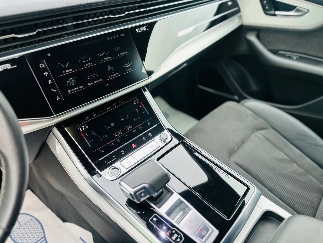 Audi Q8 3.0 55 TFSI e quattro Tiptronic - 28
