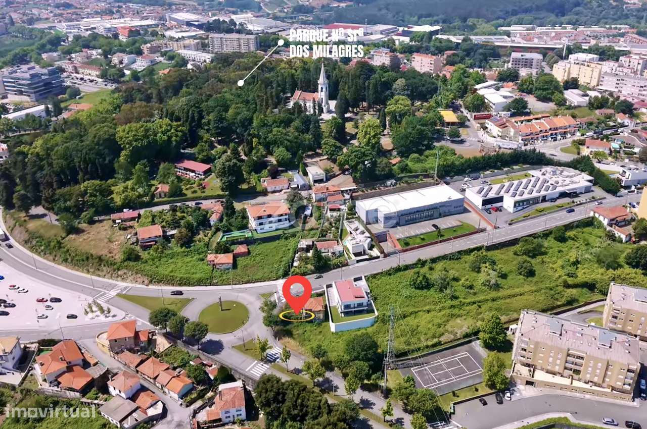 Terreno Urbano 1.000 m² | IC 0.66 | São João da Madeira-12