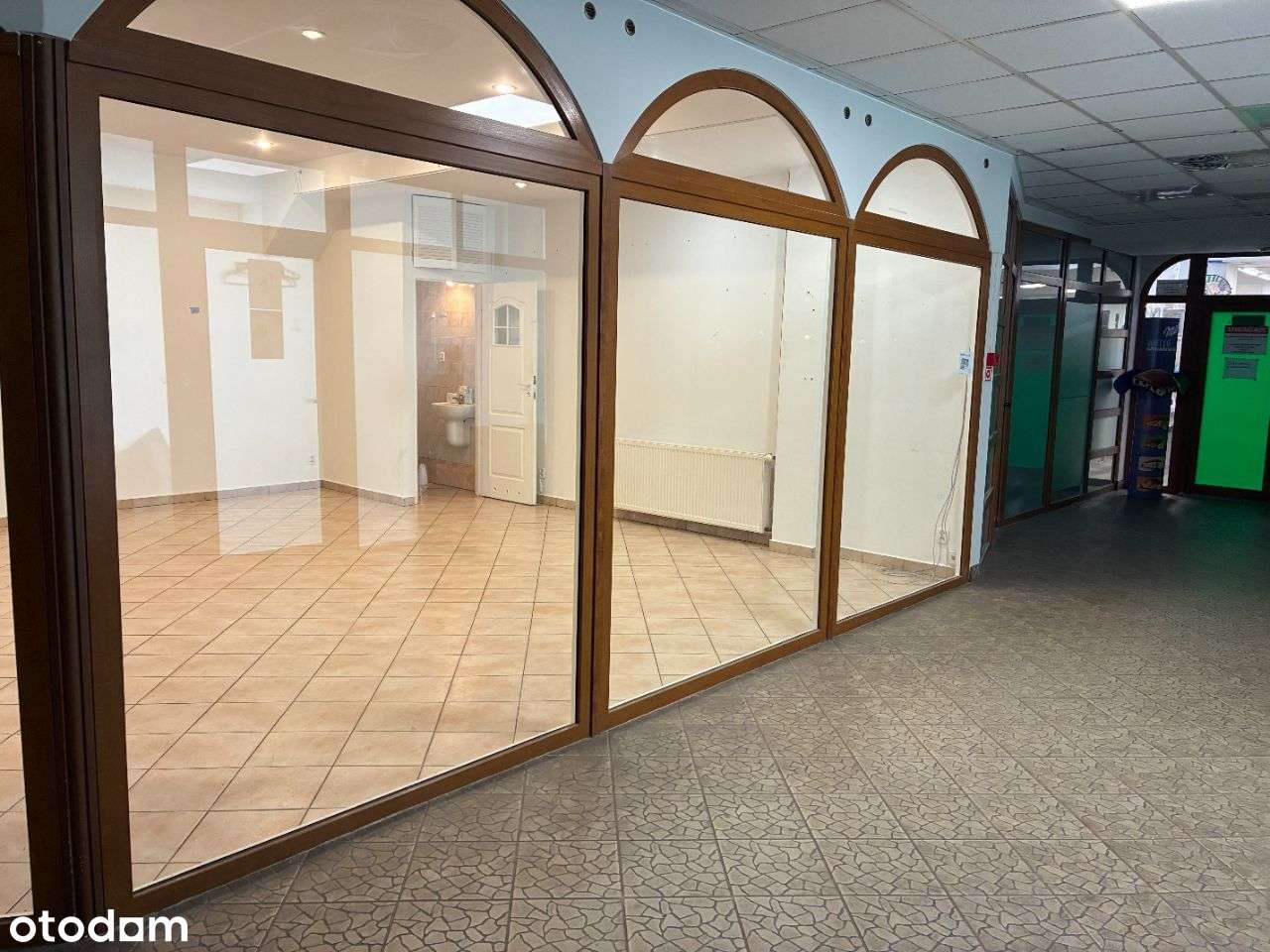 Atrakcyjny lokal użytkowy w centrum Kołobrzegu - Pełny obrazek: 4/8