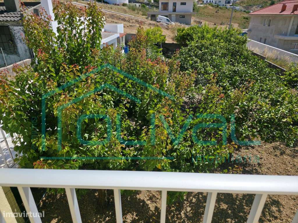 Moradia Independente T6 com terreno, ** com vista panorâmica sobre ...-22