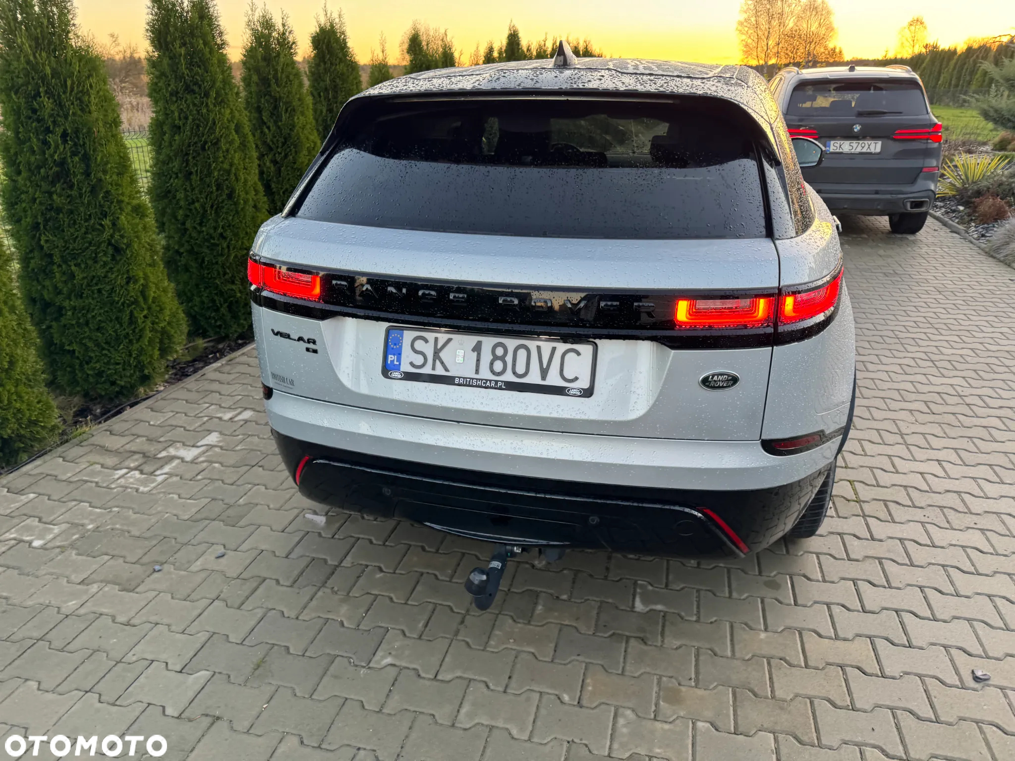 Land Rover Range Rover Velar 2.0 D200 mHEV R-Dynamic - 2