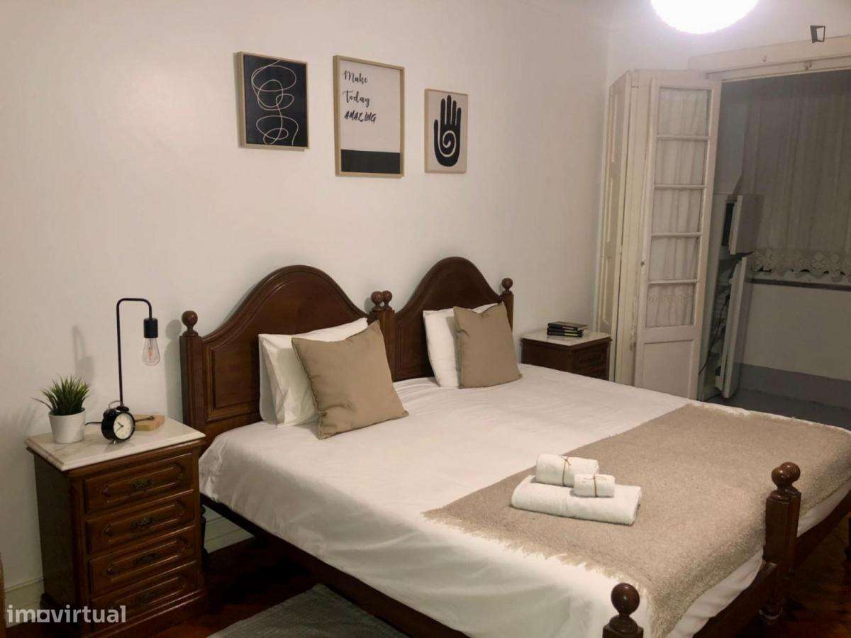 Quarto - localizado em Penha de França Lisbon - Grande imagem: 5/10