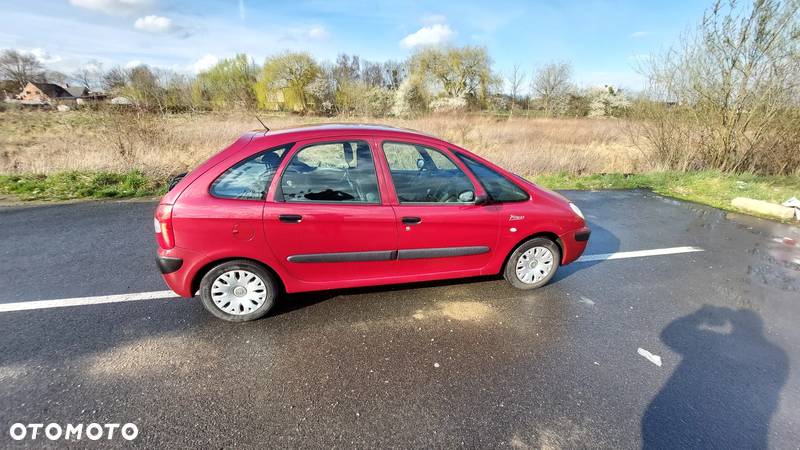 Citroën Xsara Picasso 1.8 16V Control+ (sx) - 8