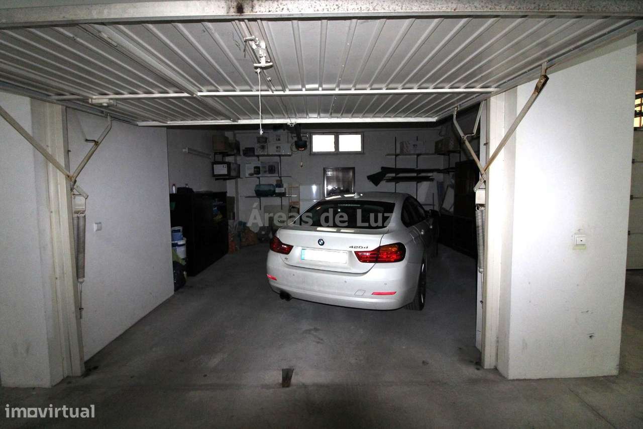 Apartamento T4 Duplex - Planalto, Leiria-17