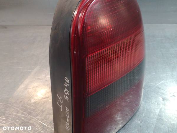 LAMPA TYLNA PRAWA AUDI A4 B5 8D9945096 KOMBI - 7