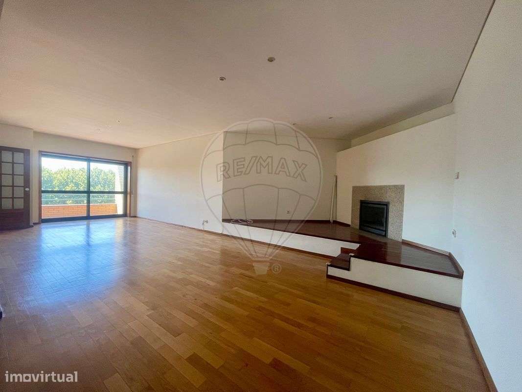 Apartamento T3 para arrendamento - Grande imagem: 2/11