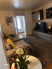 Vand apartament 3 camere decomandat in Deva, Saturn, parter, mobilat