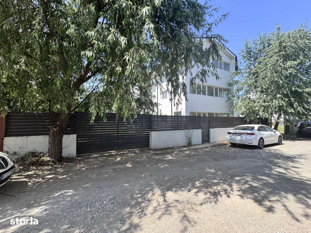 Oprtunitate! Imobil P+2Et pretabil multiple afaceri.Teren 495mp.8 cam. - Imagine principală: 3/20