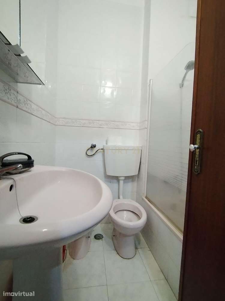 Oportunidade T1 no Alto do Seixalinho – Arrendado até Outubro de 2026-7