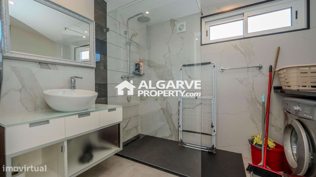 Moradia V3 + 2 numa zona calma perto de Loulé, Algarve-29