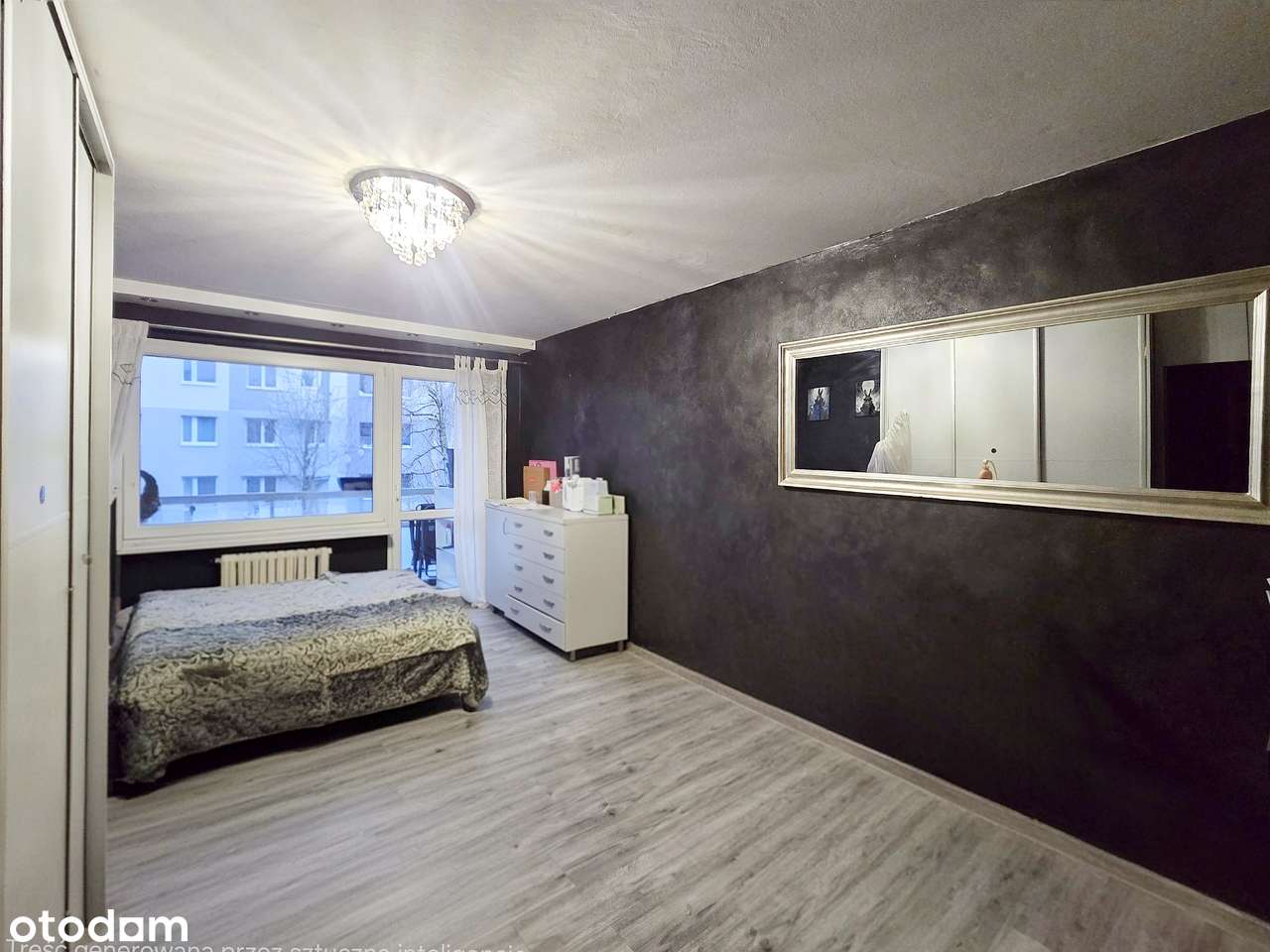 Słoneczna, Obok SCC, 3 pokoje z balkonem do wejścia, bez prowizji-0