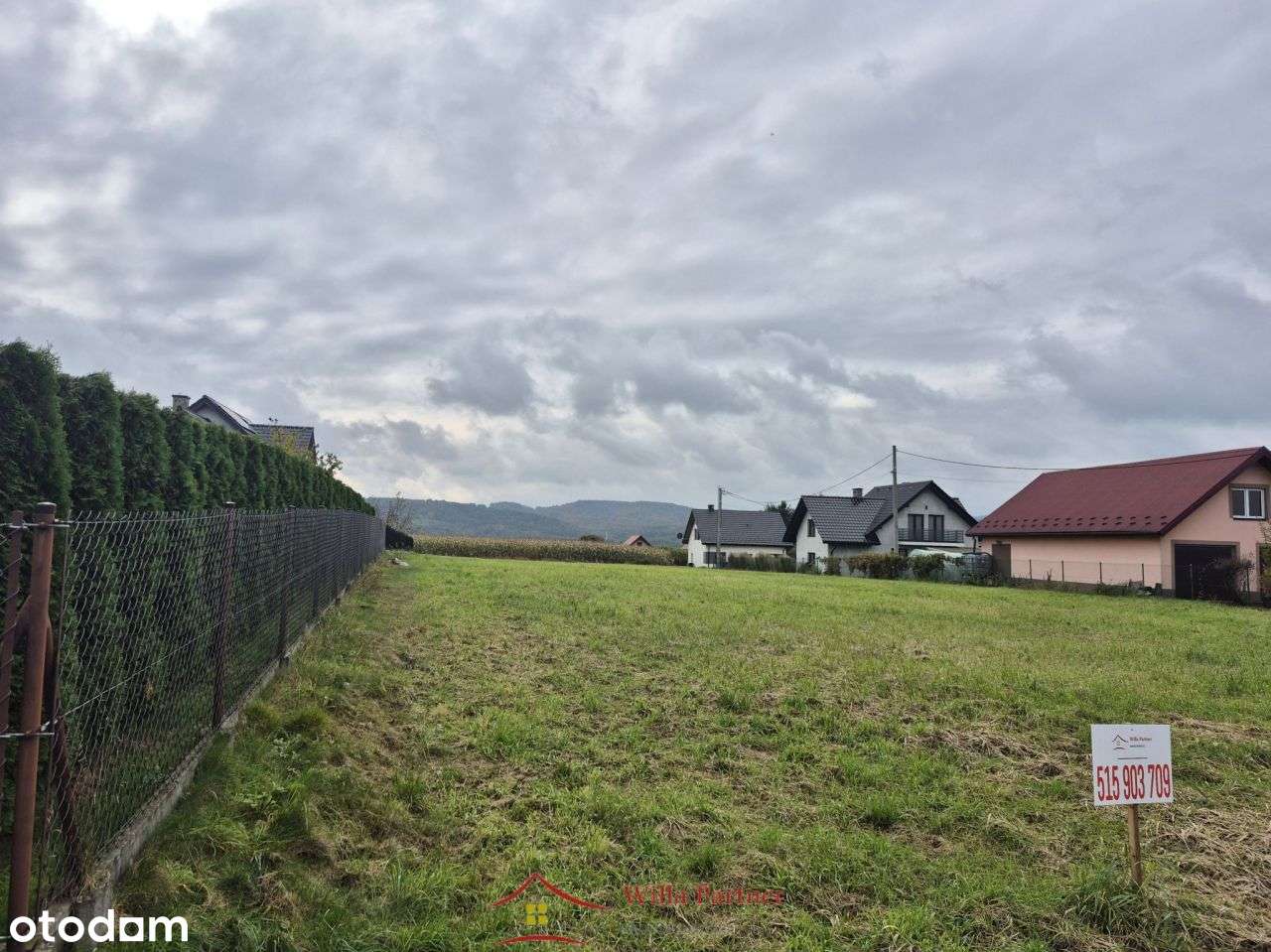 Gdów, Stadniki, działka budowlana 2x12a,media przy-7