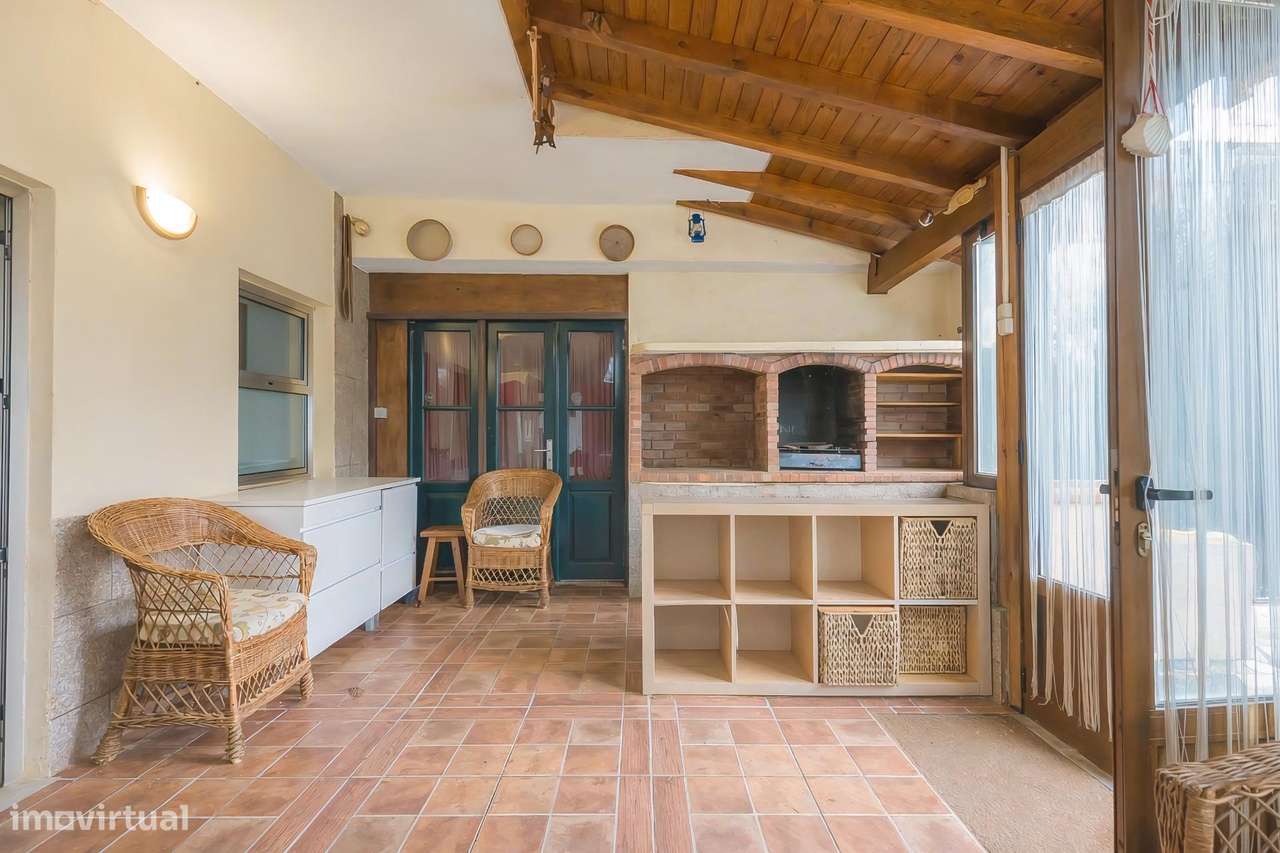 Moradia T8 na Póvoa do Varzim | Oportunidade de Investimento com...-44