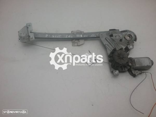 Motor elevador Trás Dto PEUGEOT 206  (2A/C) 1.1 i | 09.98 -  Usado - 1