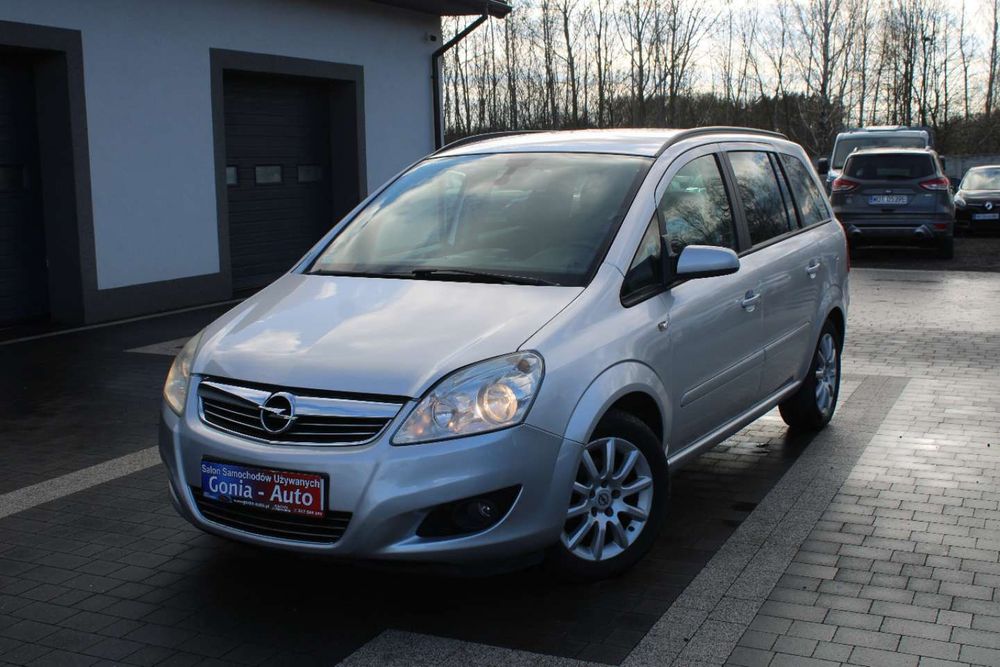 Opel Zafira C 2009