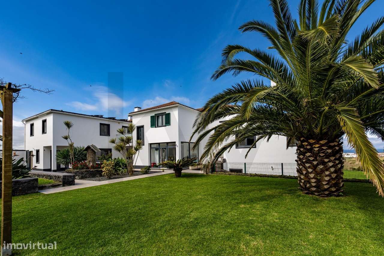 Herdade Vista mar | 5 Apartamentos Separados e Remodelados | Licença A - Grande imagem: 4/45