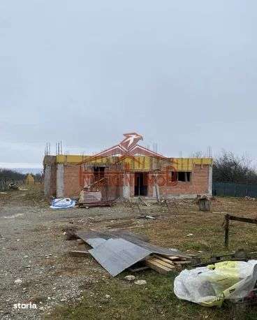Teren+ casă în curs de edificare in Sambata de Sus-Brașov - Imagine principală: 4/8