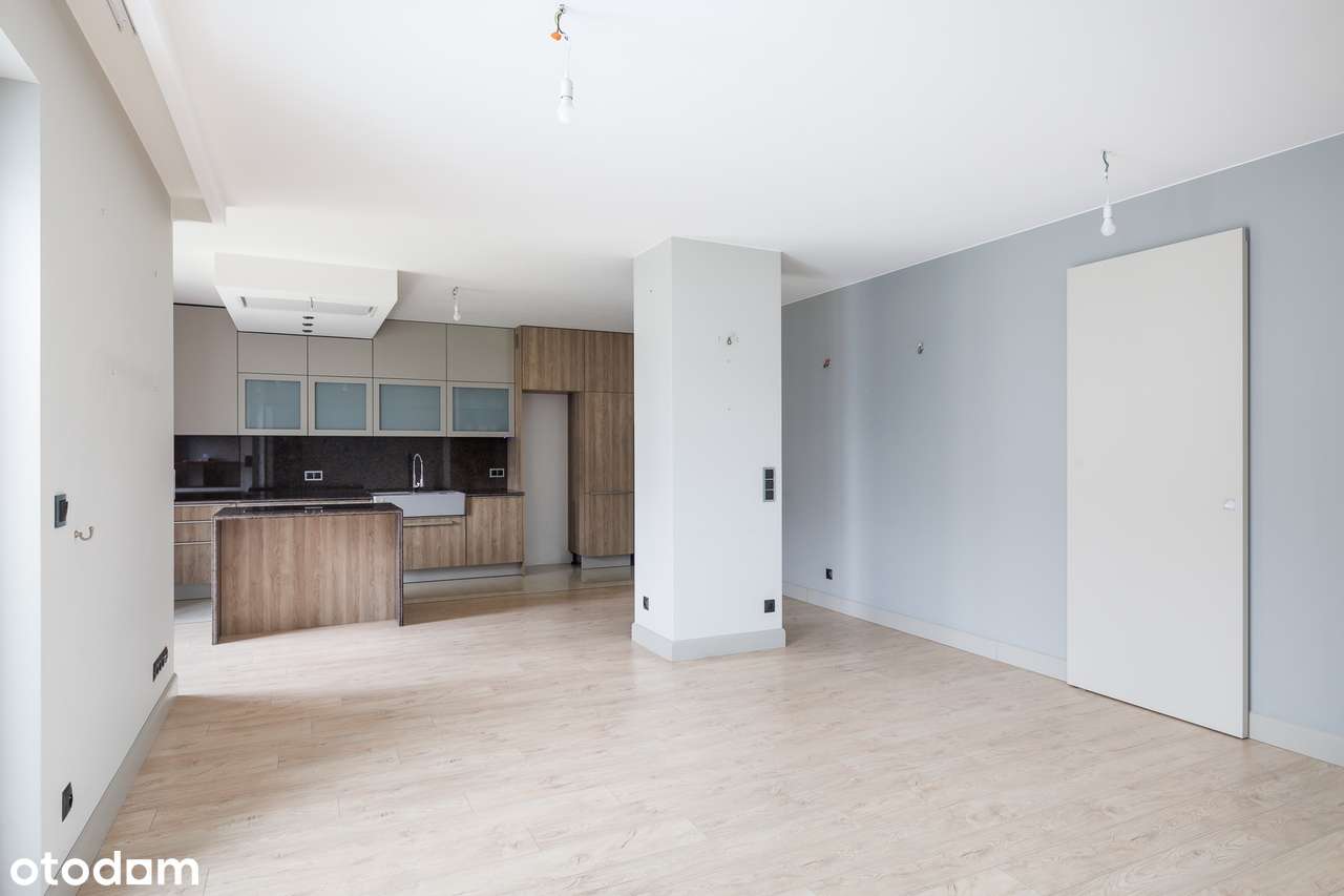 Przestronne mieszkanie z 2 loggiami, 2 miejscami postojowymi i komórką-1