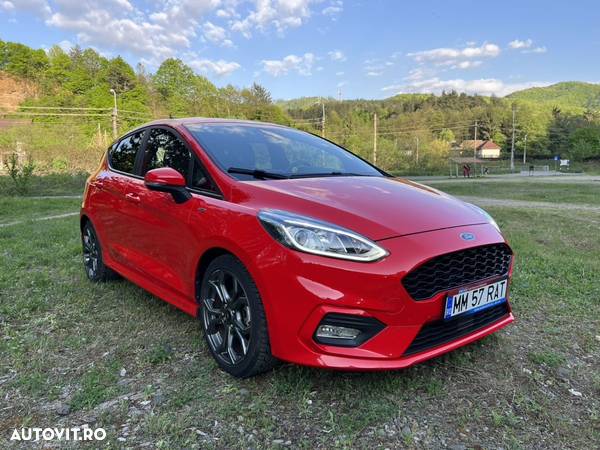 Ford Fiesta 1.1 ST-LINE - 1