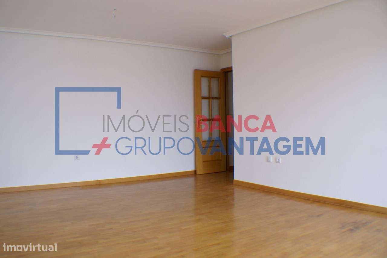 T3 - ALHOS VEDROS - MOITA - SETUBAL - Grande imagem: 2/22