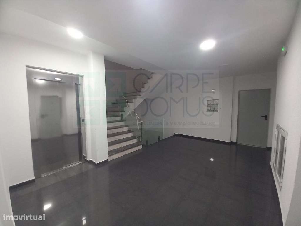 Apartamento T4 Duplex na Castanheira do Ribatejo - Grande imagem: 5/54