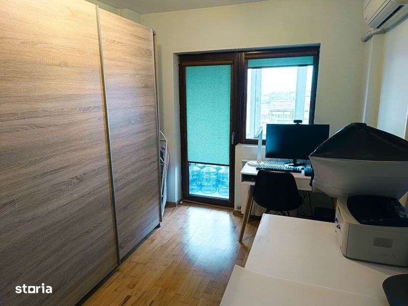 Apartament inchiriere Ultracentral 4 camere Drobeta Turnu Severin 82mp - Imagine principală: 4/8