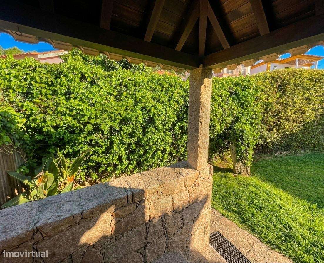 Moradia com zona de jardim e varandas com vista Mar, junto ao centro d - Grande imagem: 5/48