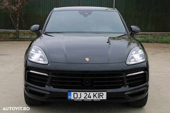 Porsche Cayenne Coupe - 3