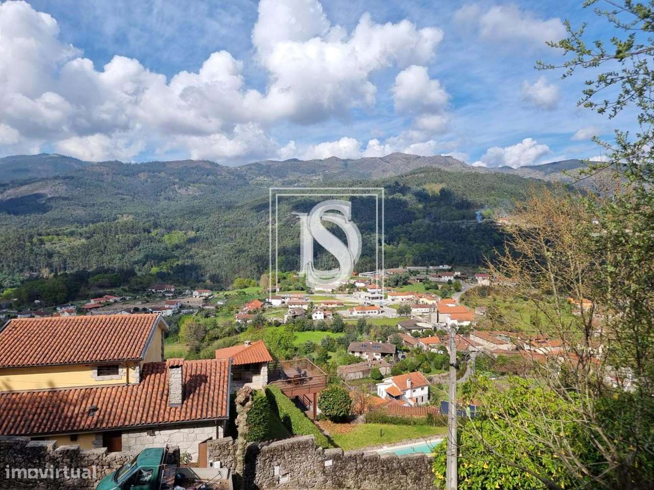 Moradia Isolada T3 em Parada do Bouro-22