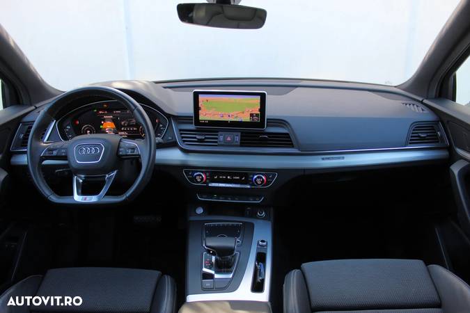 Audi Q5 50 TFSI e quattro S tronic sport - 13