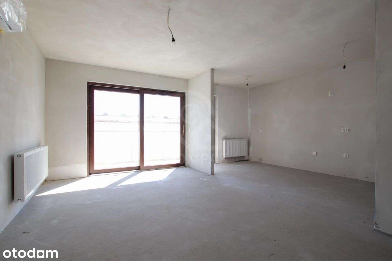 Przestronny szereg z ogrodem do własnej aranżacji!-2